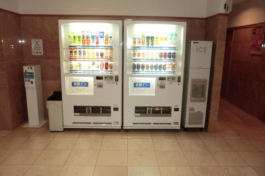 Toyoko Inn Hakata-Eki Bus Terminal Mae Fukuoka  Zewnętrze zdjęcie